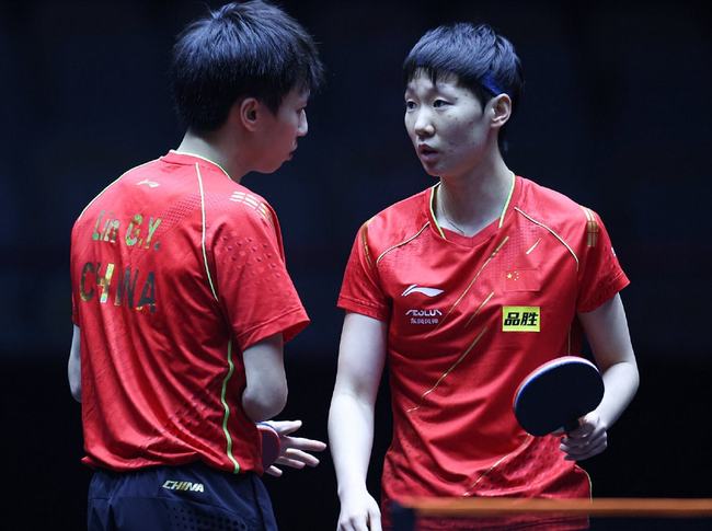 球队通过这 球队通过这