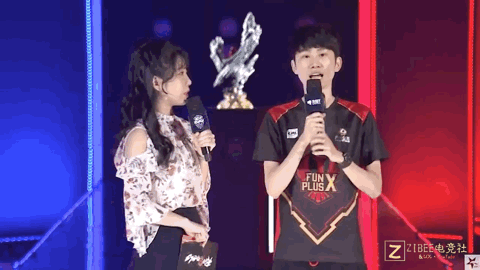 杂局势中寻 杂局势中寻