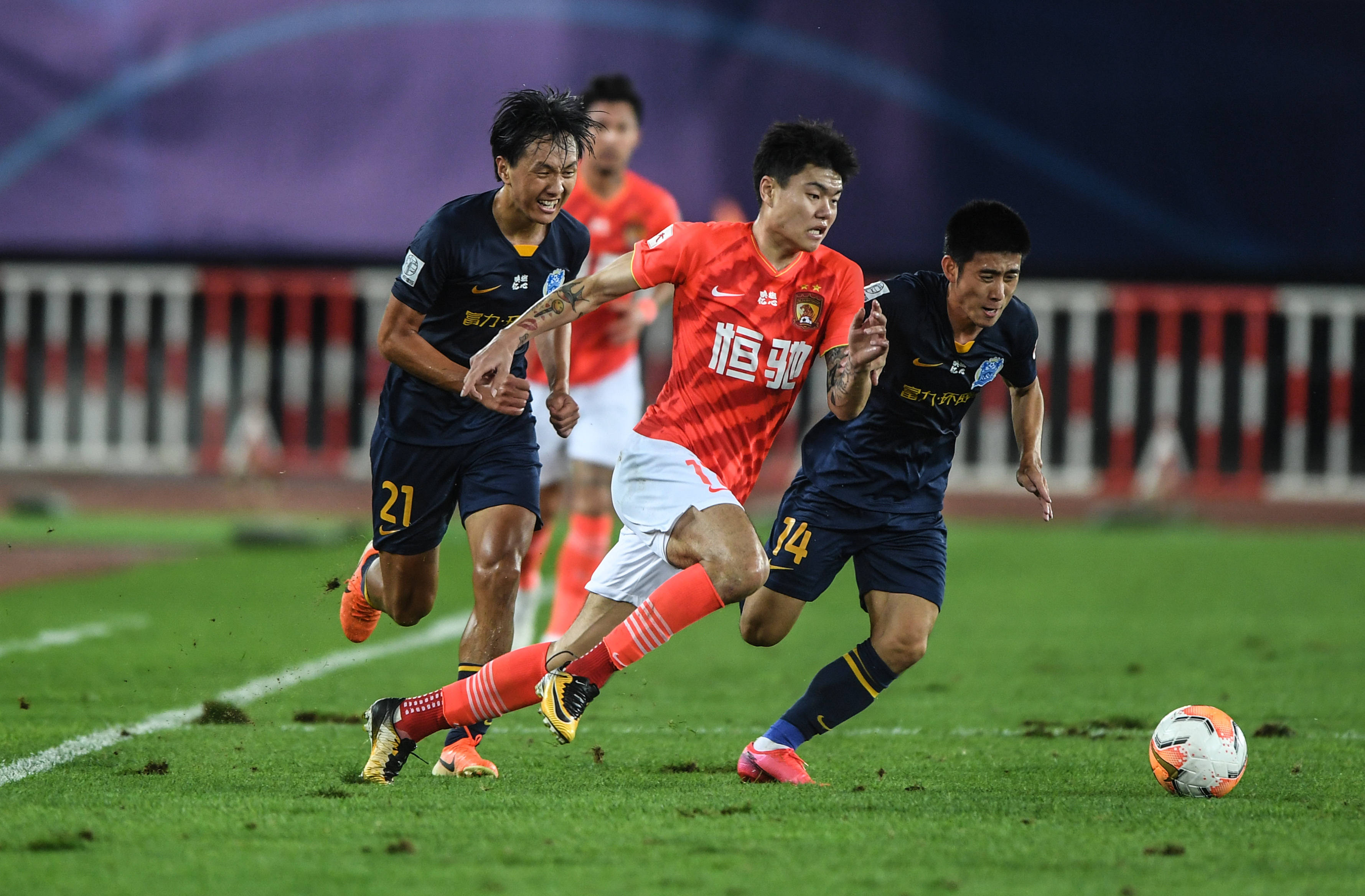 随着全球对 随着全球对