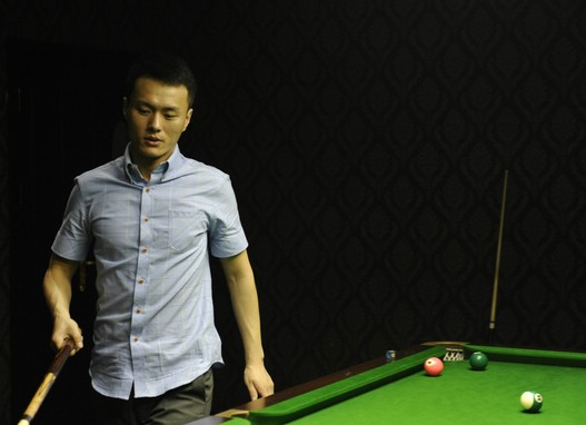 组对比赛形 组对比赛形