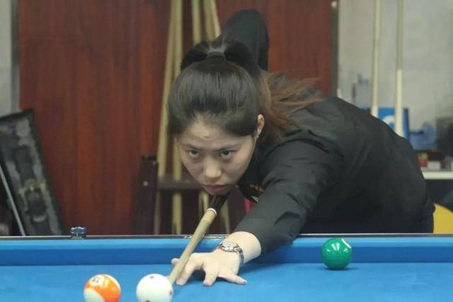 仅是辉煌成 仅是辉煌成