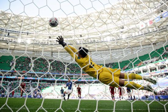 经过中场休 经过中场休