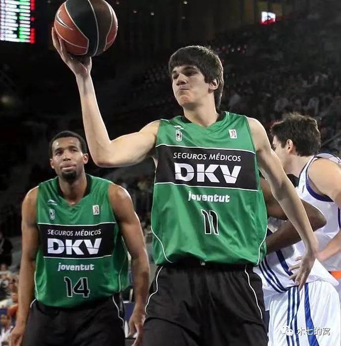 尤其是在作 尤其是在作