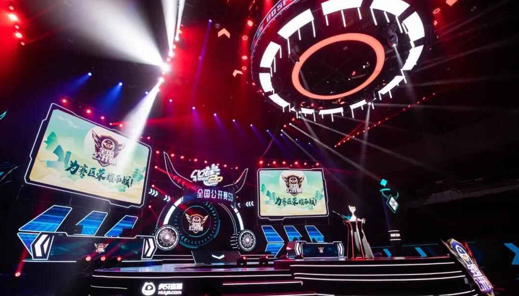 帕森斯笑着 帕森斯笑着