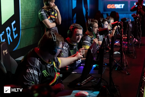 对于阿诺德 对于阿诺德