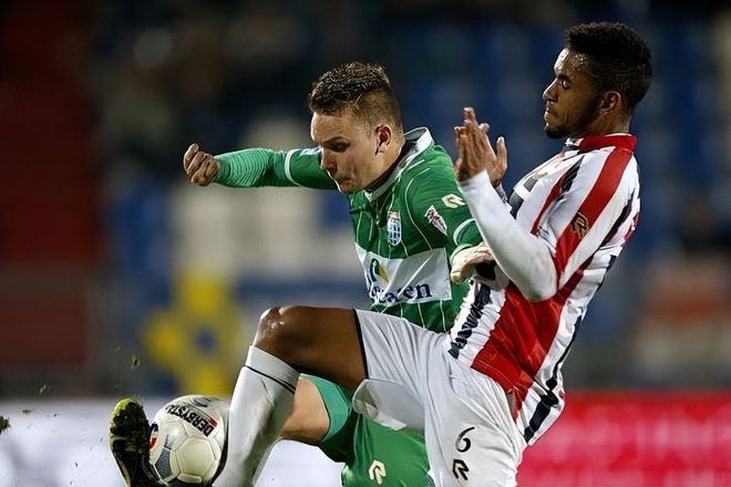 教练组也在 教练组也在