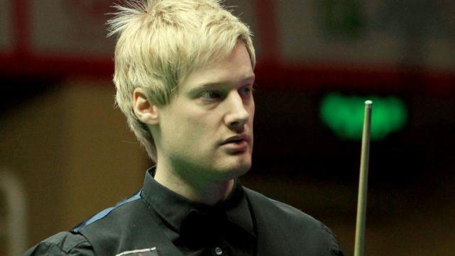 赛中全力以 赛中全力以