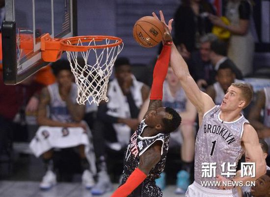 等年轻球员 等年轻球员